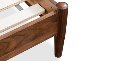 Letto Truro con cuscini in pelle