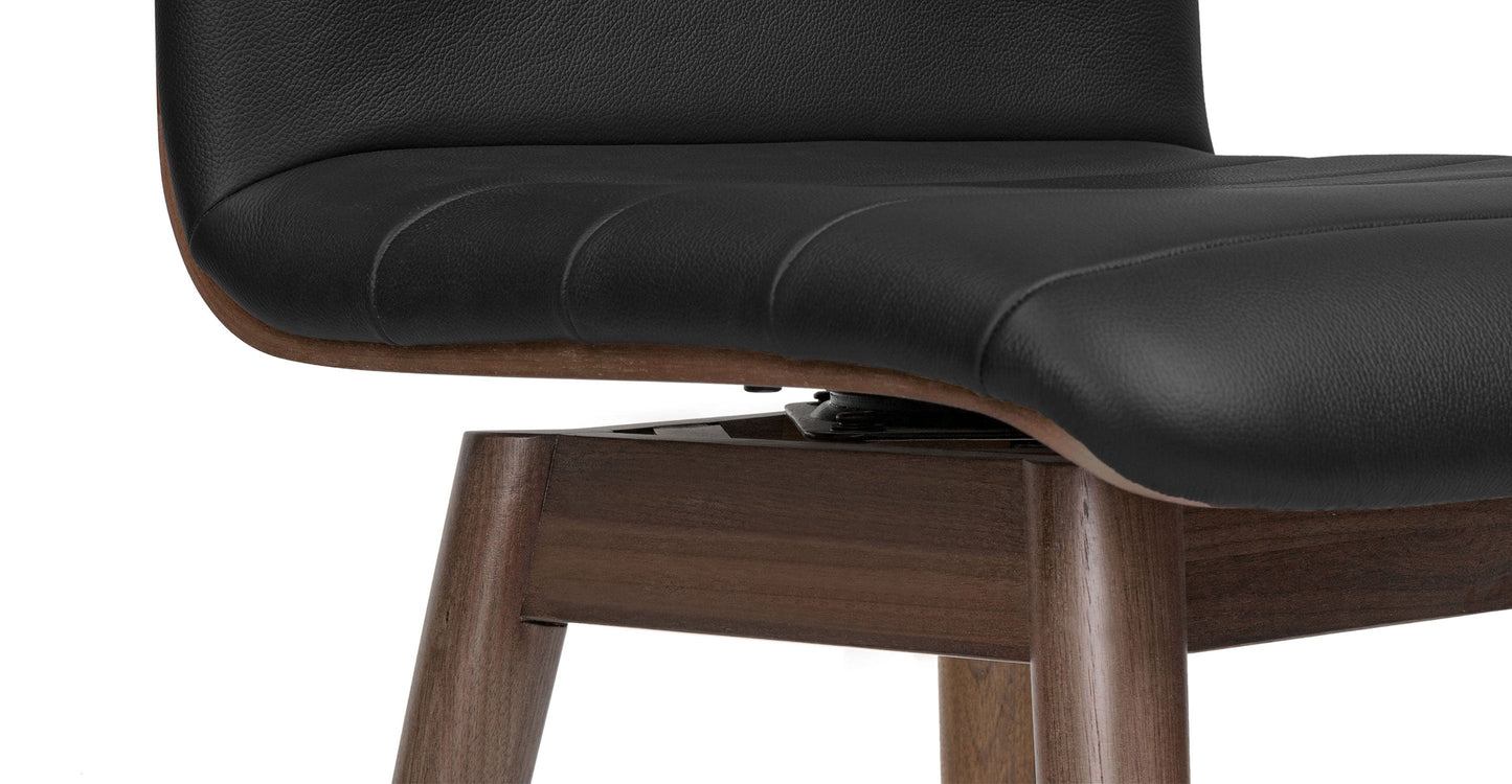 Sgabello girevole in pelle Bassano