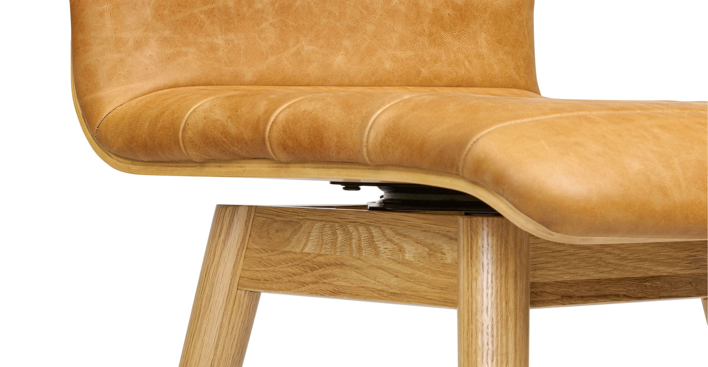 Sgabello girevole in pelle Bassano