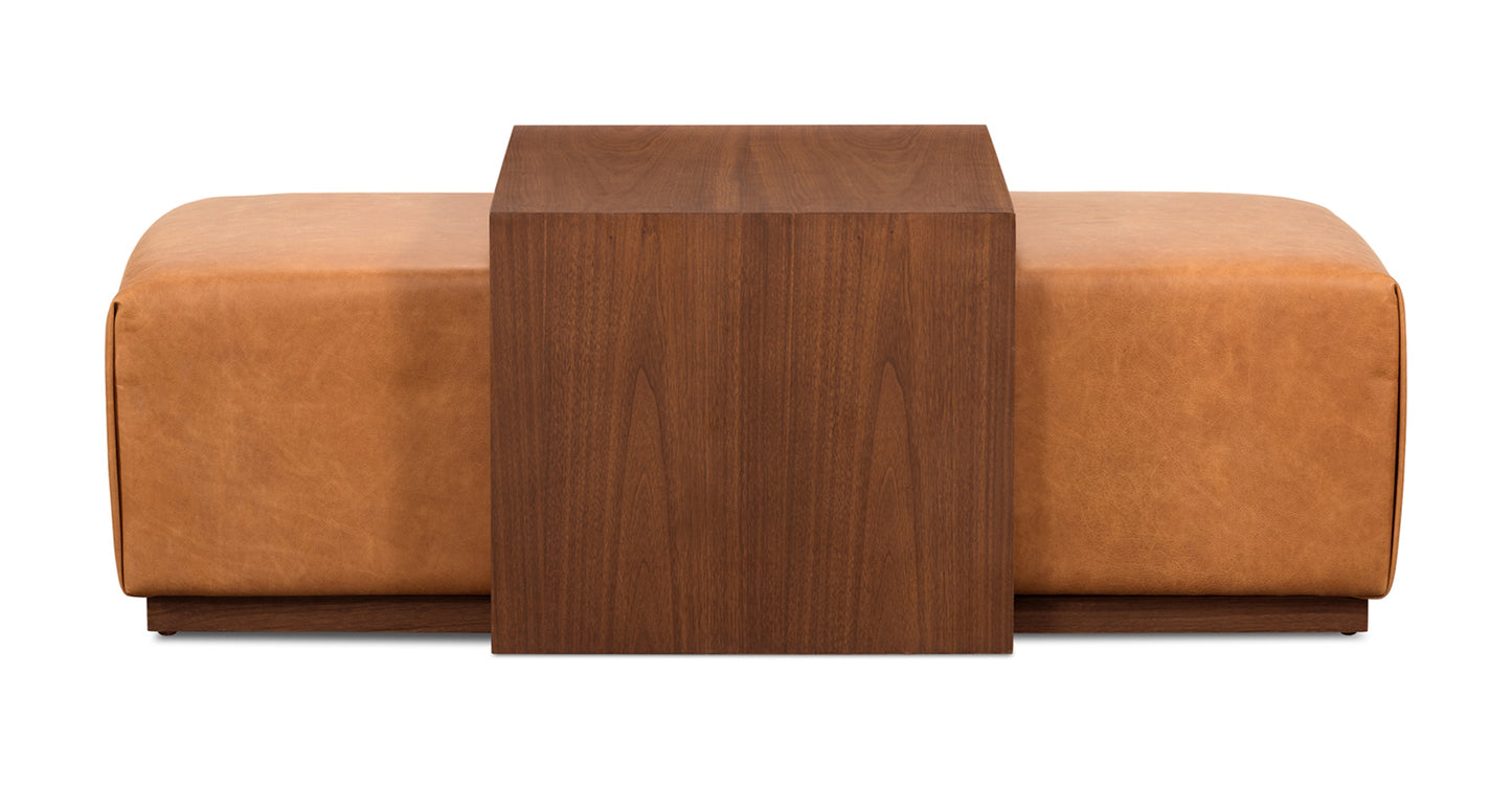 Pouf in pelle Jarmo con tavolo in noce