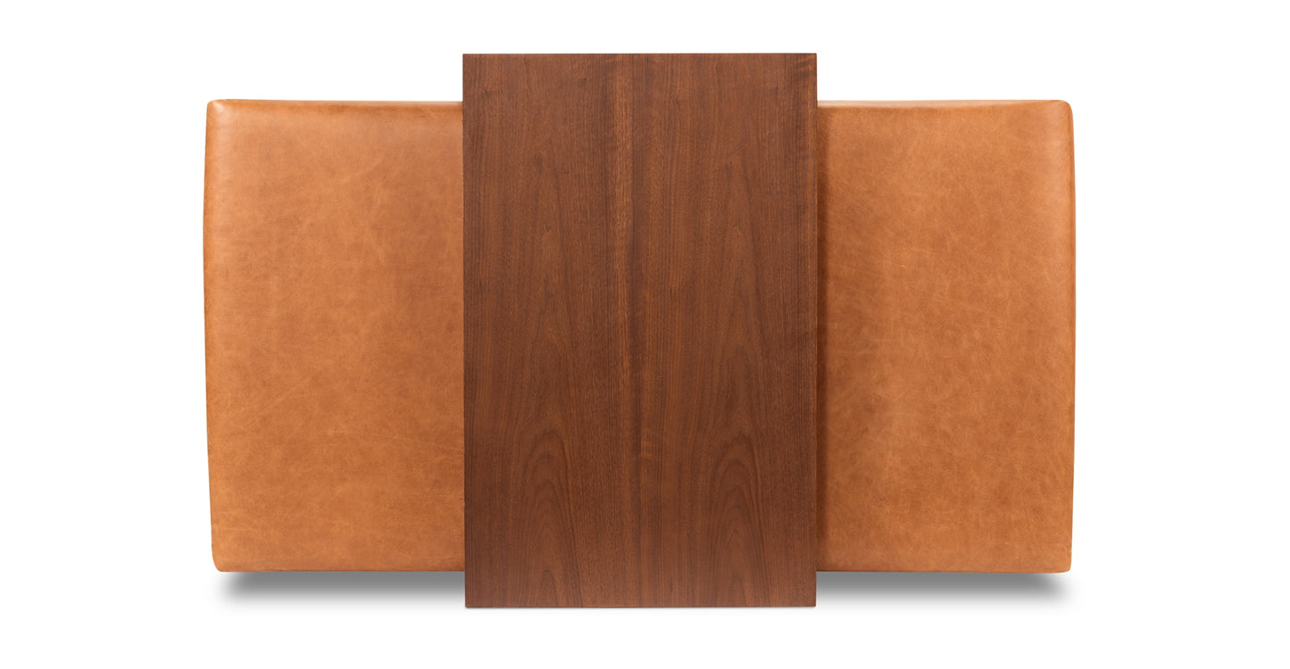 Pouf in pelle Jarmo con tavolo in noce