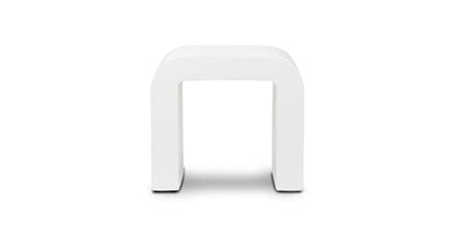 Tavolino laterale a ferro di cavallo di Napoli