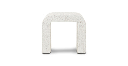 Tavolino laterale a ferro di cavallo di Napoli