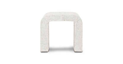 Tavolino laterale a ferro di cavallo di Napoli