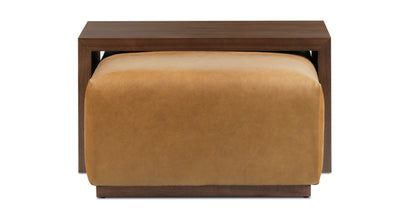 Pouf in pelle Jarmo con tavolo in noce